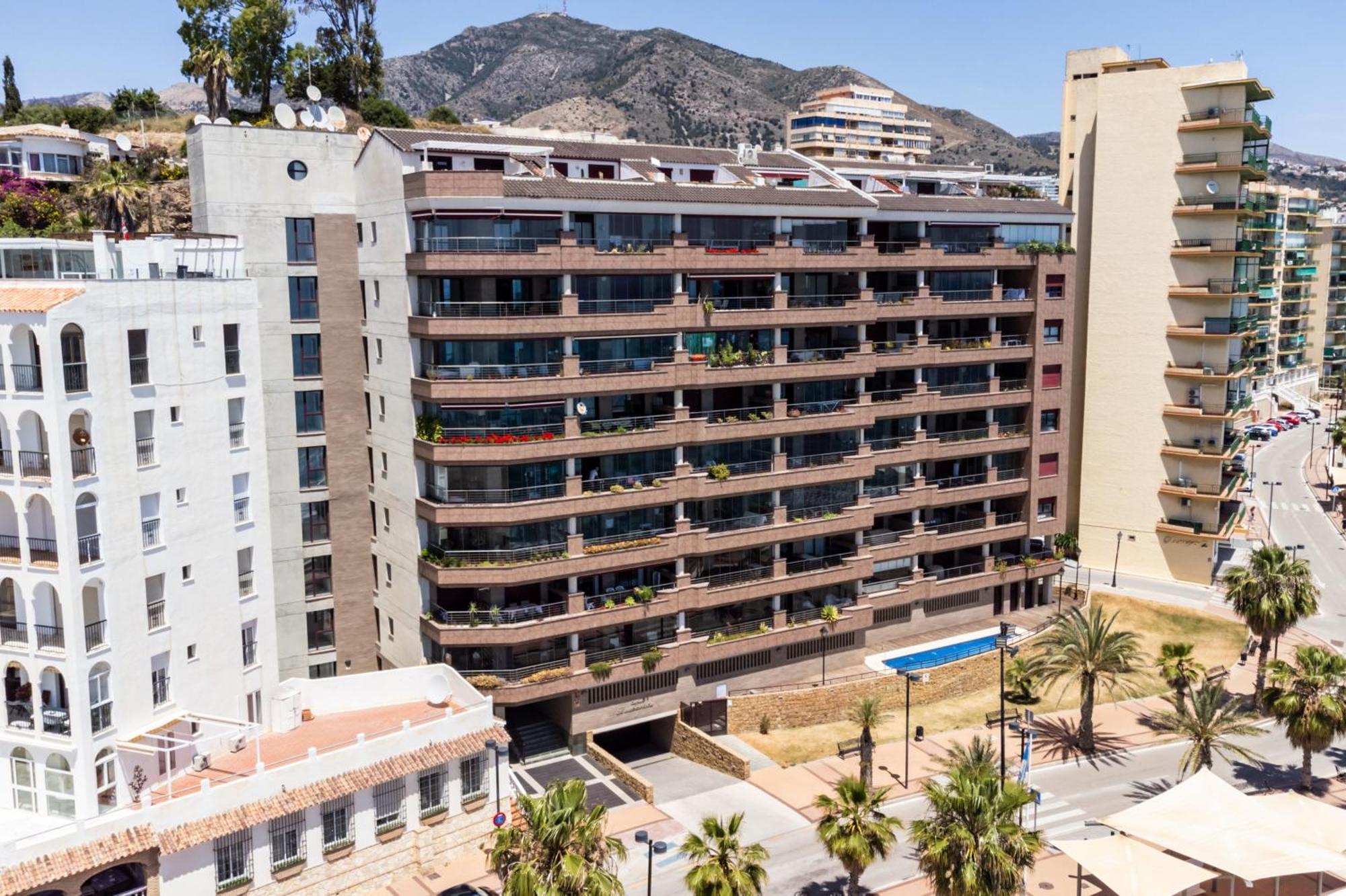 Buenavista Lifestyle By Sur Suites Fuengirola Exterior photo
