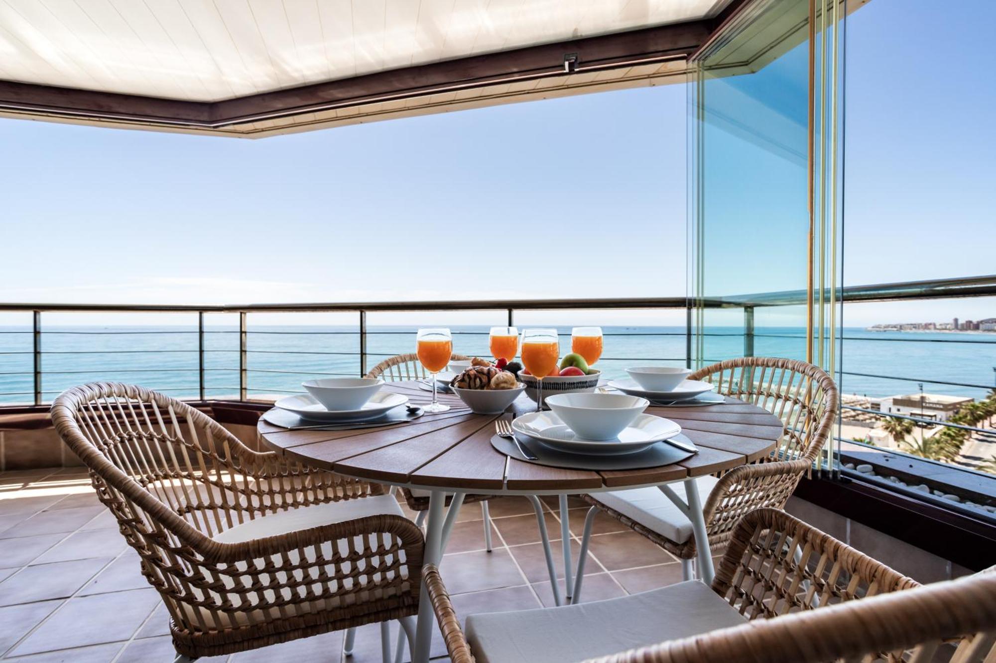 Buenavista Lifestyle By Sur Suites Fuengirola Exterior photo