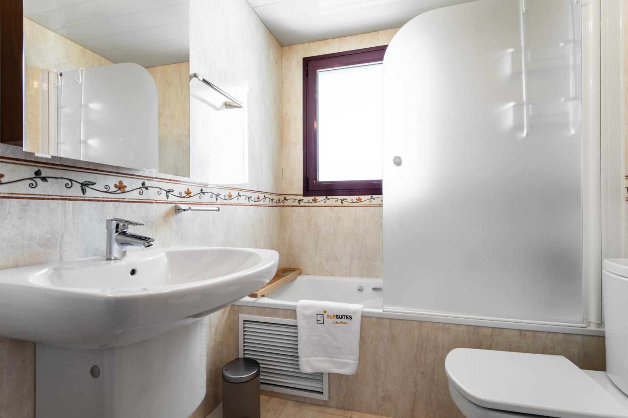 Buenavista Lifestyle By Sur Suites Fuengirola Exterior photo